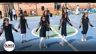 Rekor kıran kız çocukların  23 Nisan dans gösterileri
