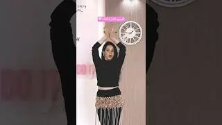 طريقة تطبيق حركة اليد lotus hand فالرقص الشرقي ♥️♥️ 