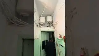 Просто комунальная квартира и дружные соседи