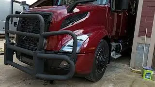 Herd 300 Grille Guard "Install" and Review on Custom 2023 Volvo VNL 740