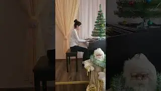 Котовская Маргарита 10 лет. И.С.Бах Маленькая прелюдия до минор