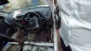 Gadi me chuha gus gya kholni pdi sari car