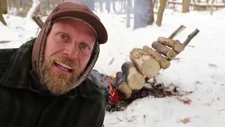 How To Build a Self-Feeding Fire - Survival Instructor Dan Wowak