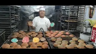 ENSEÑANDO A MI NIETO A HACER PAN ENROLLADO