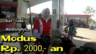 Mbak Indah Cantik!!! Trik Modusin Cewek Manis SPBU biar lama mandangnya by yunius motovlog...