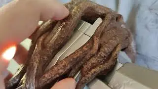 How to CORRECTLY remove Marvel Legends Stormbreaker Battery cover!
