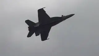 F8F Bearcat and F18 Super Hornet