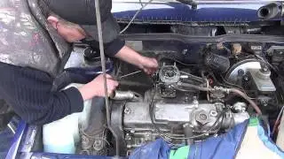ПЛАВАЮТ холостые обороты, ДОЛГО заводится --- ПОДКАПЫВАЕТ во вторую камеру!