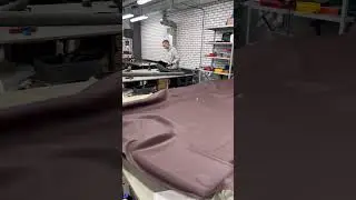 Перетяжка потолка в кожу