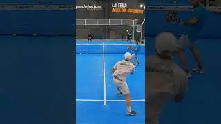 ¡Jugada de Manual! 🎯🎾 #padel #sports #padelhighlights