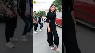 Tik tok Kuttti kasa khaha Ladki kasa patai # shorts