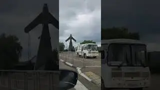 Памятник лётчикам, воевавшим под  командованием А.И.Покрышкина. Кубань.
