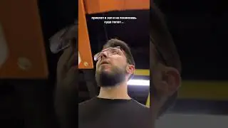 Когда после тяжелого дня приходишь в тренажерный зал и не понимаешь что ты здесь забыл…. #спорт #gym