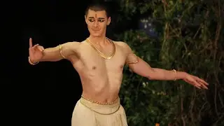 Mohiniyattam - Cholkettu by Thomas Vo Van Tao