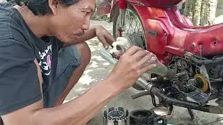 Cara Memberihkan Krengkes Bak Oli Mesin V80 V75