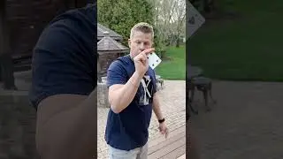 HOW TO THROW PLAYING CARDS 