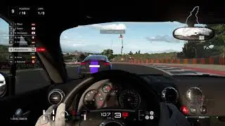 Perfect fit overtake in Gran Turismo Sport