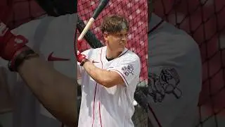 CONFIRMED: Joey B hits dingers 😤