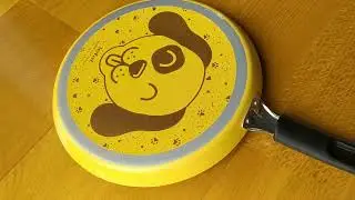 Patelnia do naleśników ze wzorem psa Tefal z Biedronki