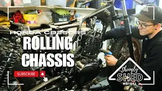BUILDING THE FORKS AND FITTING THE ENGINE - Honda CB250RS Shoogly Shed Motors