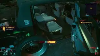 Cyberpunk 2077 put on the militech suit