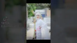 foto wedding outdoor di gang sempit