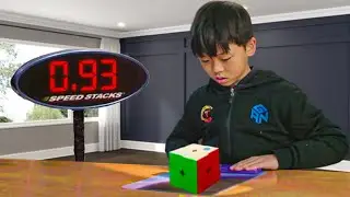 This 10 year old Solved a Rubik's Cube in 0.93 Seconds!