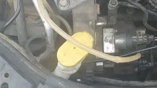 RENAULT MEGANE II  PROBLEME LA PORNIRE(Cauza un furtun înțepat)