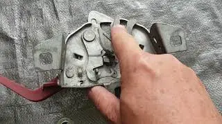 TSC - Reinstalling the OEM bonnet catch as backup to bonnet pins