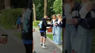 omg what about his gf? 😳