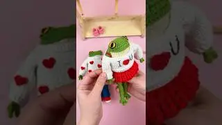 🐸frogs dressing-up for Valentines Day❤️💌 #crochetlove #amigurumi #valentinesday #crochet
