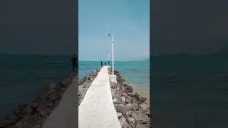 Suasana Pantai