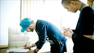 L'one - Выход в открытый космос