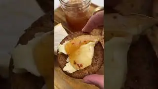 Apple Scrap Jelly