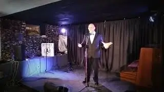Евгений Казмировский на гостинных "Синего моста" 25.11.2023