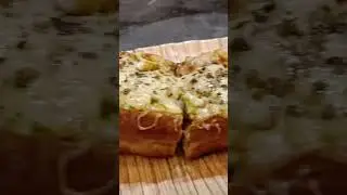 fried momos and hotdog 🌭 kis kisko pasand hai comment Karo aur like, subscribe jaroor karna😊🙏