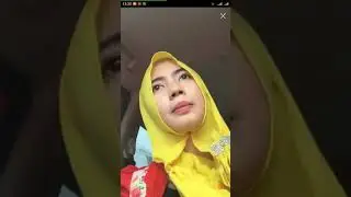 parah cewek berjilbab live ml desah di mobil.