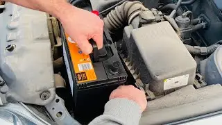 How to replace Toyota Corolla car battery