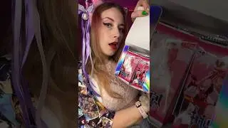 Unboxing genshin impact cards