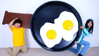 Charlotte's Egg-citing Kitchen Adventure!