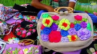 নৈপুণ্যের ছোঁয়াতে ঐতিহ্যপূর্ণ সোনালী পাটের ব্যাগ গুলো