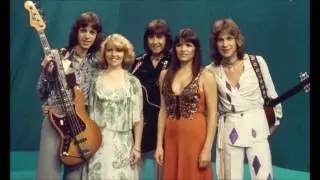 I'd Like To Teach the World to Sing In Perfect Harmony, The New Seekers