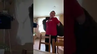 Заехали в Пельмешку 