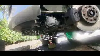 how install transmission/ gearbox  using crocodile hydraulic jack