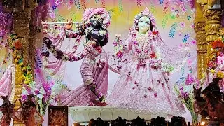 Damodar Kartik Maas Deep Dan | ISKCON Temple Noida #kartik #iskcon #prabhupada #radhakrishna