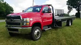 Chevy Silverado 6500 Tow Truck