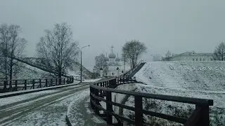 The Christmas mood and the weather. Opinion (survey) of local residents.