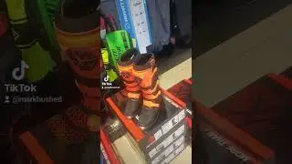 Поступление мотоэкипировки Активный отдых ждём вас по адресу город Бийск улица Советская 200.