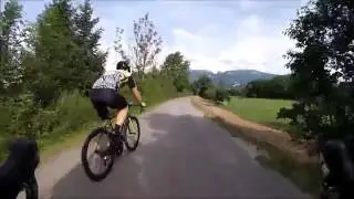 Chasing a strong Cyclist ! Can i defeat him ?