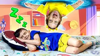 Maria Clara MC Divertida and JP in a Funny Story of a Cousin to Play With and Other Games